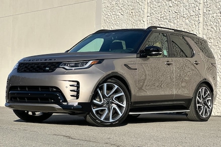 2025 Land Rover Discovery Dynamic SE SUV