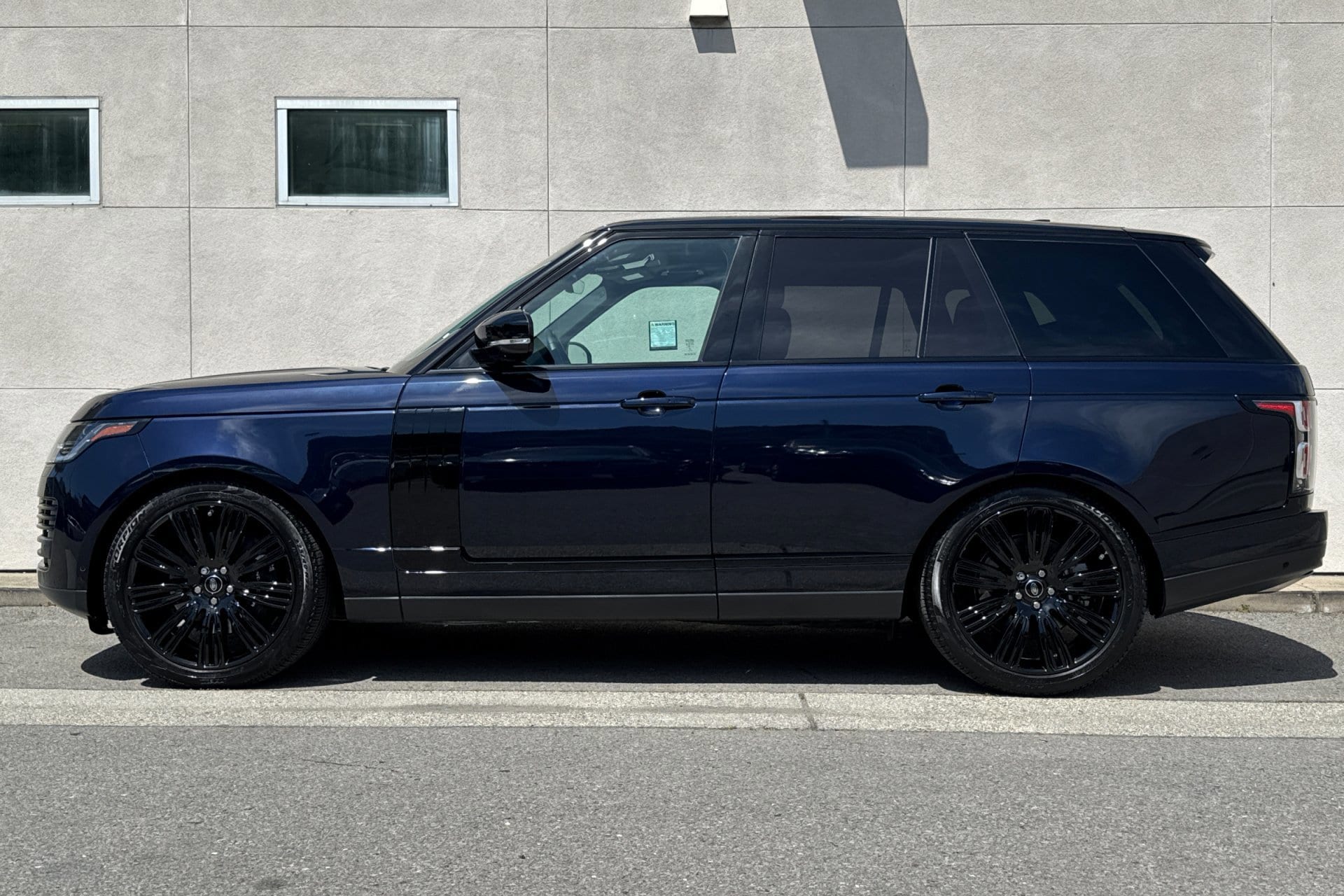 2021 Land Rover Range Rover Westminster photo 4