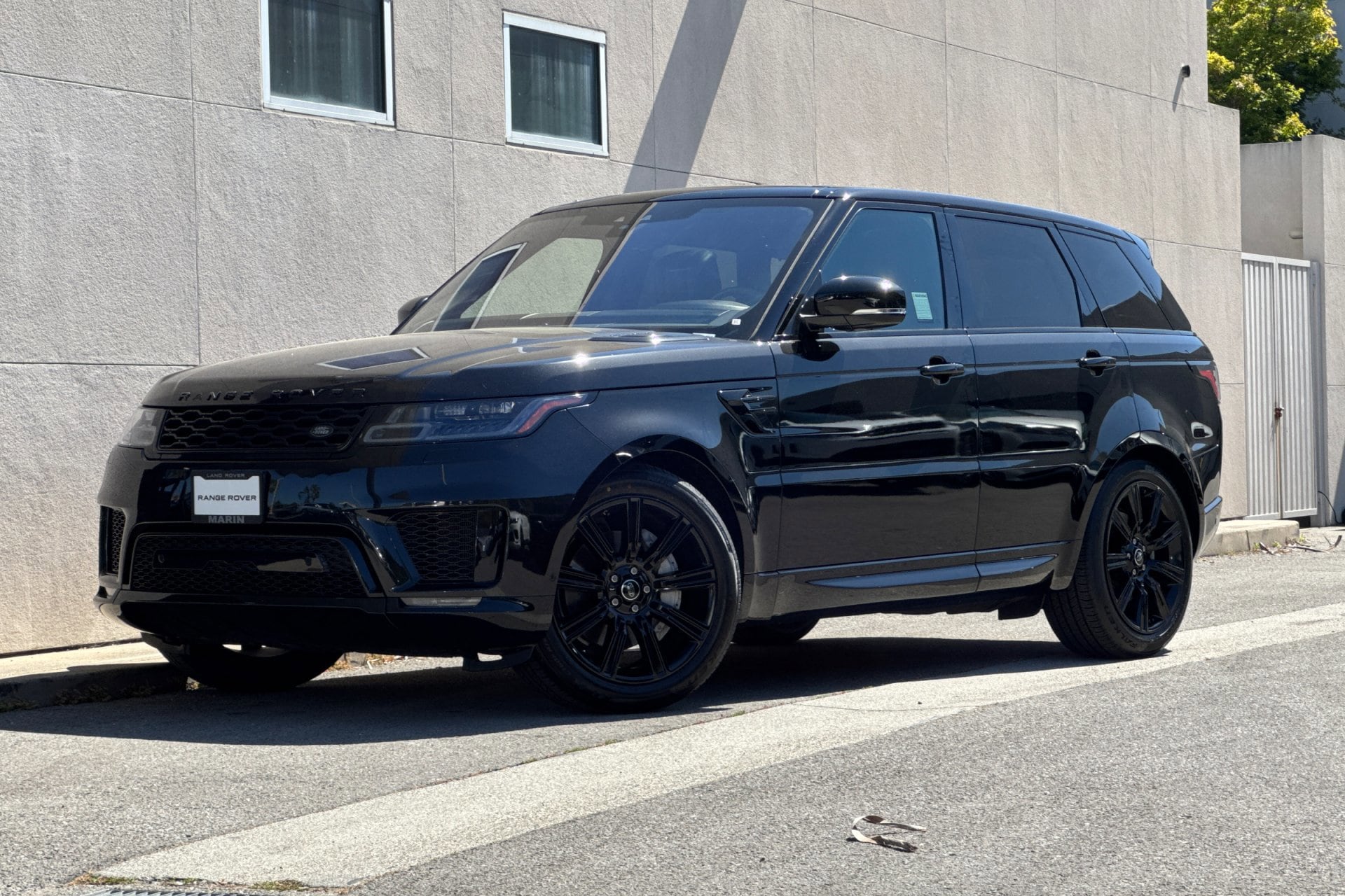 2021 Land Rover Range Rover Sport 3.0 MHEV HSE Silver Edition's photo