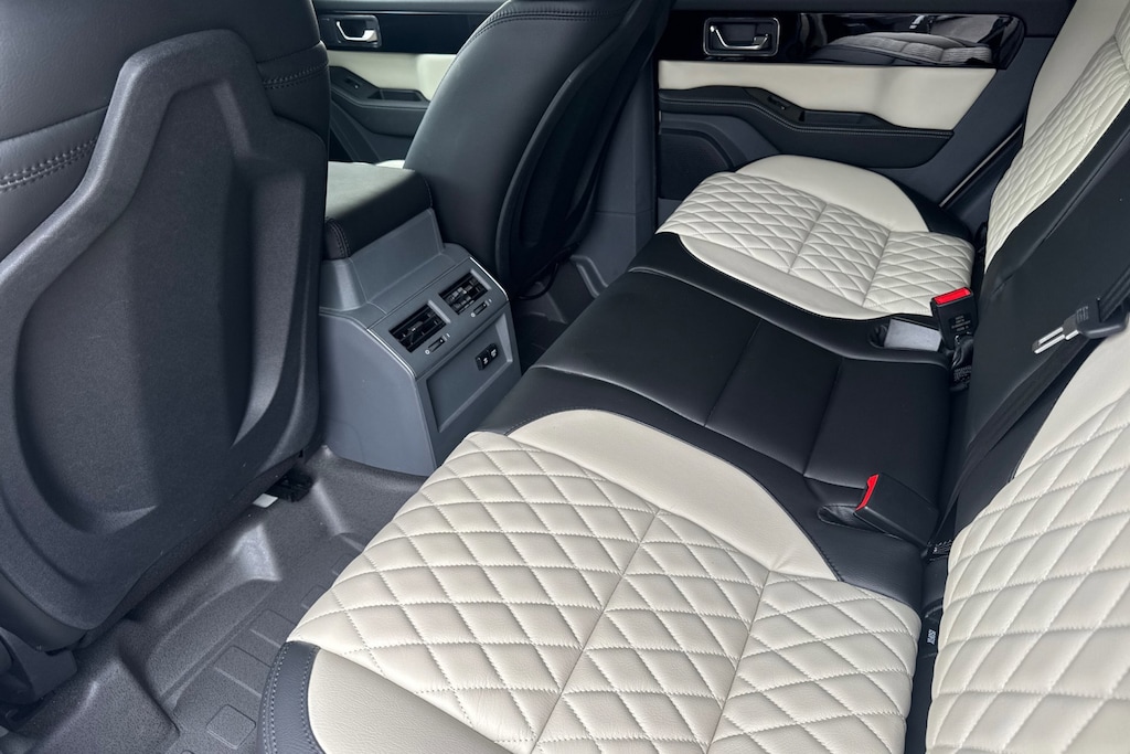 2024 Ineos Grenadier photo 4