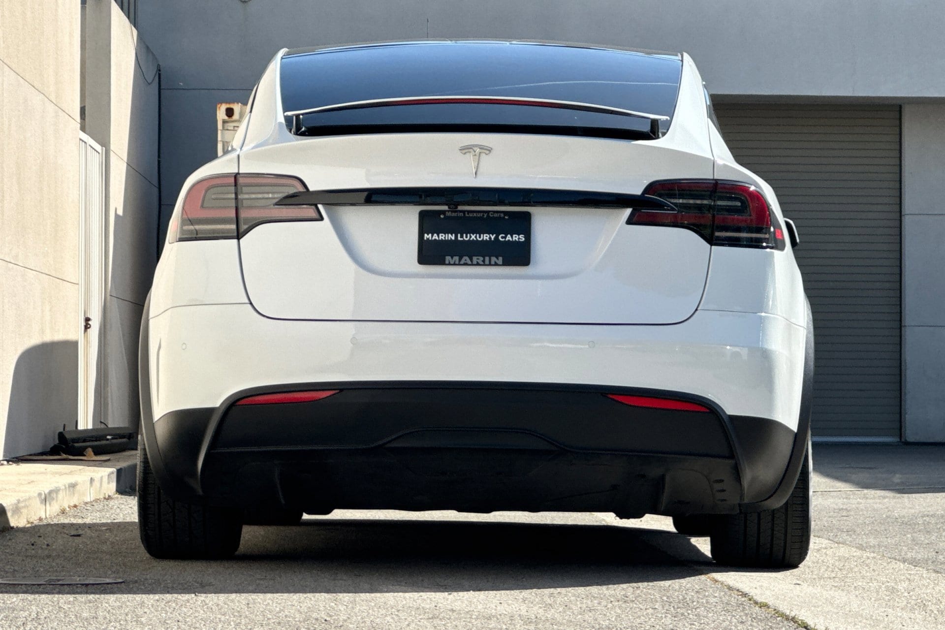 2023 Tesla Model X Standard Range AWD photo 6