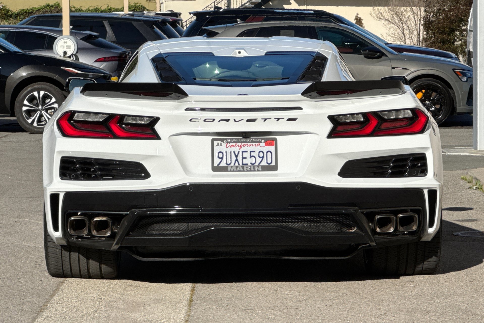 2025 Chevrolet Corvette E-RAY 2LZ photo 5