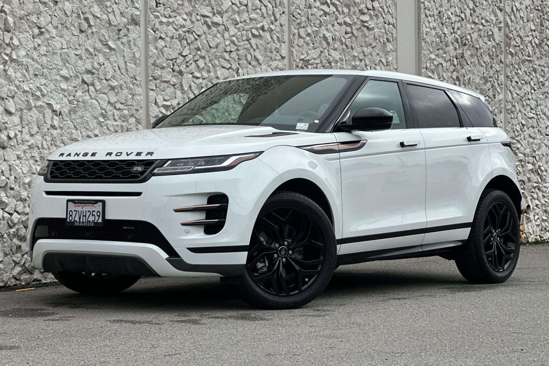 2022 Land Rover Range Rover Evoque R-Dynamic S photo 1