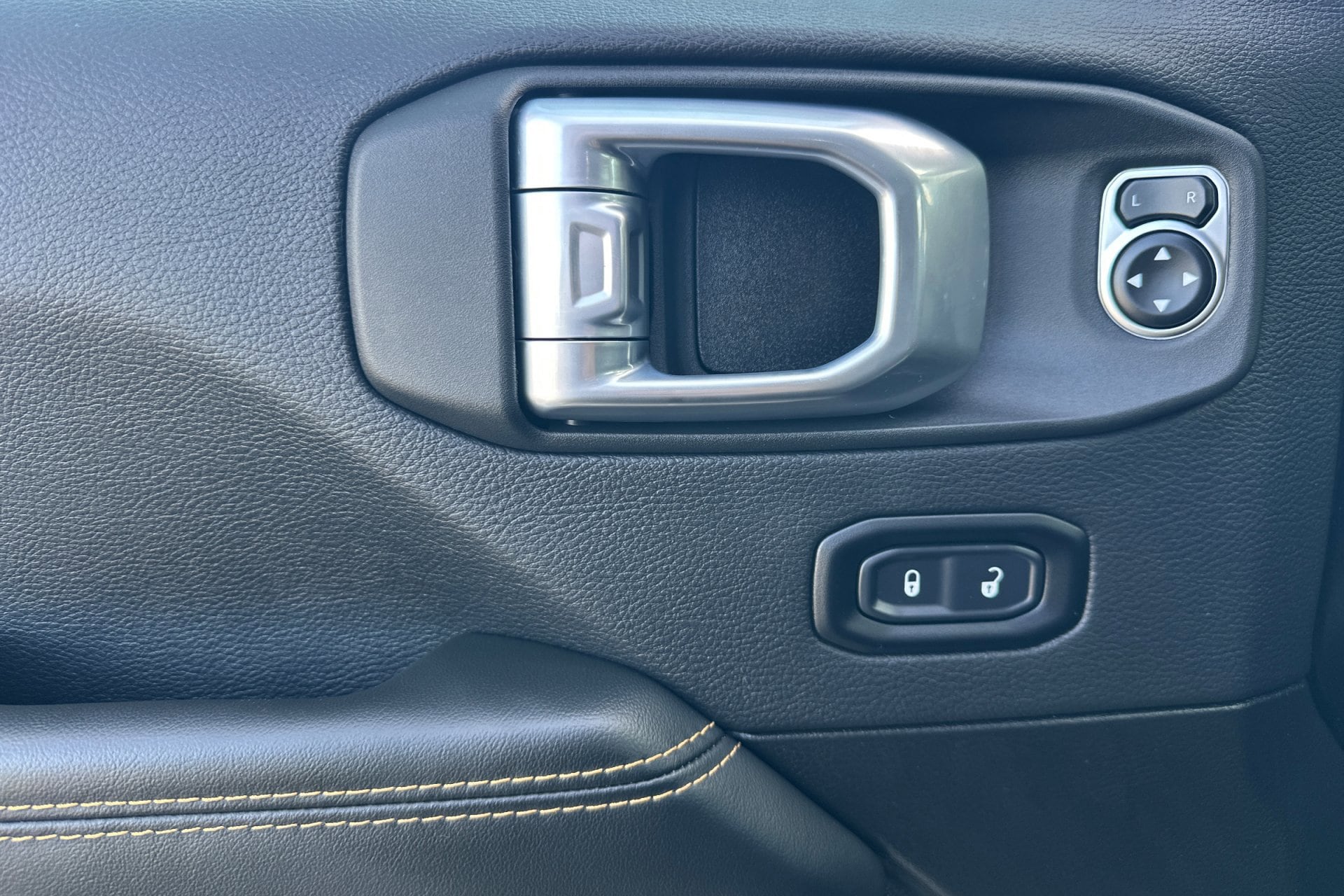 2024 Jeep Wrangler 4-Door Rubicon 392 Final Edition - Photo 14