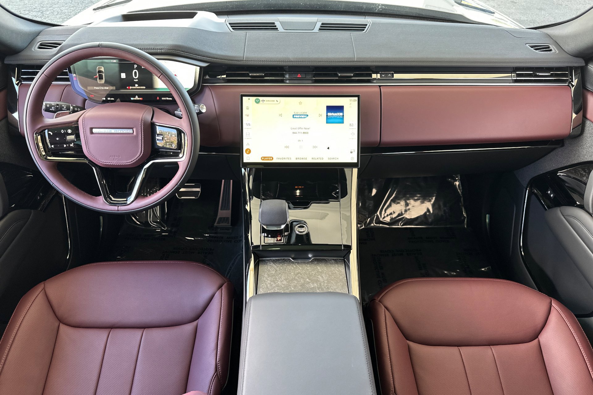 2025 Land Rover Range Rover Sport P400 Dynamic SE photo 3