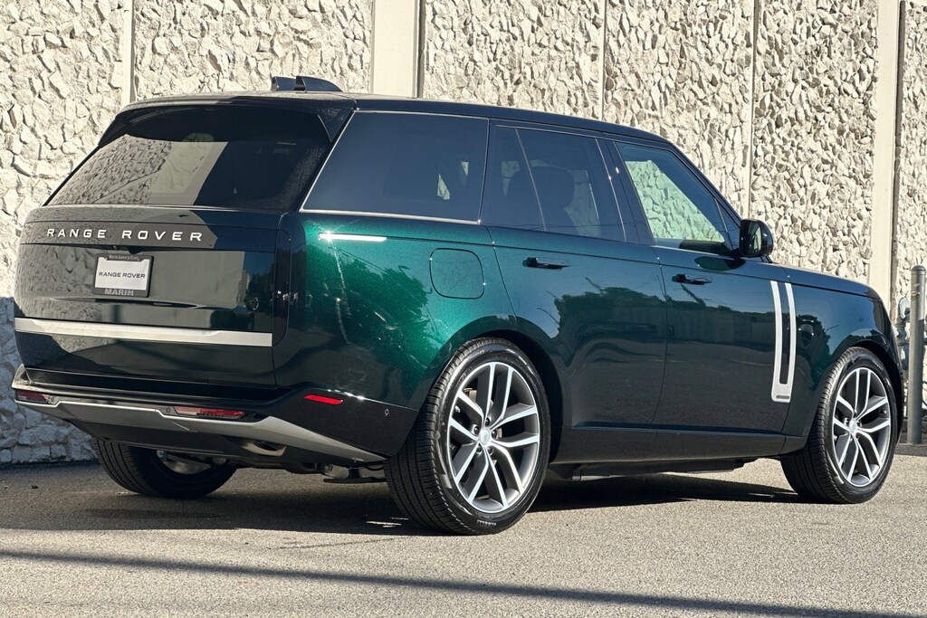 New 2025 Land Rover Range Rover Autobiography SUV