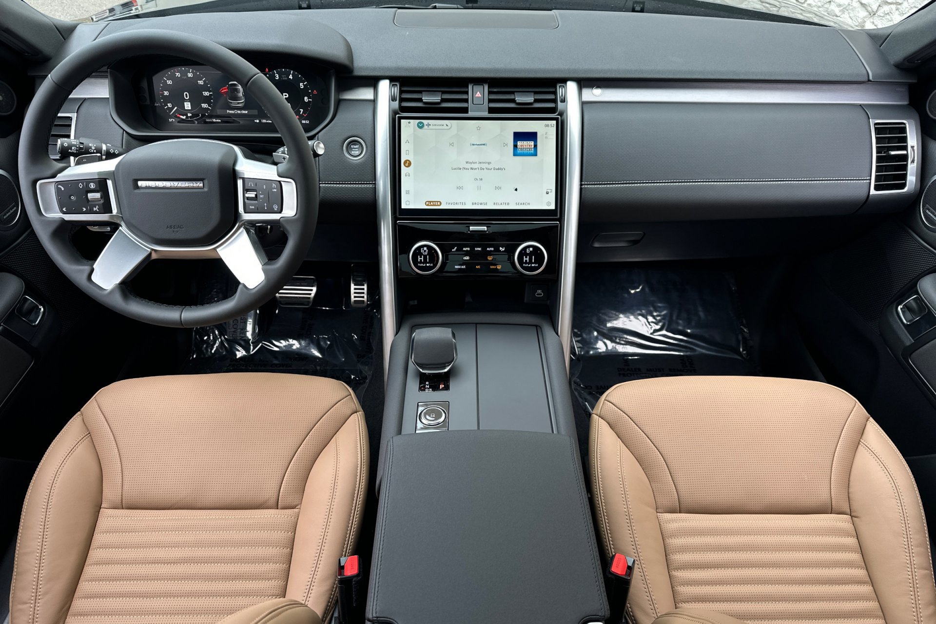 2025 Land Rover Discovery SE photo 3