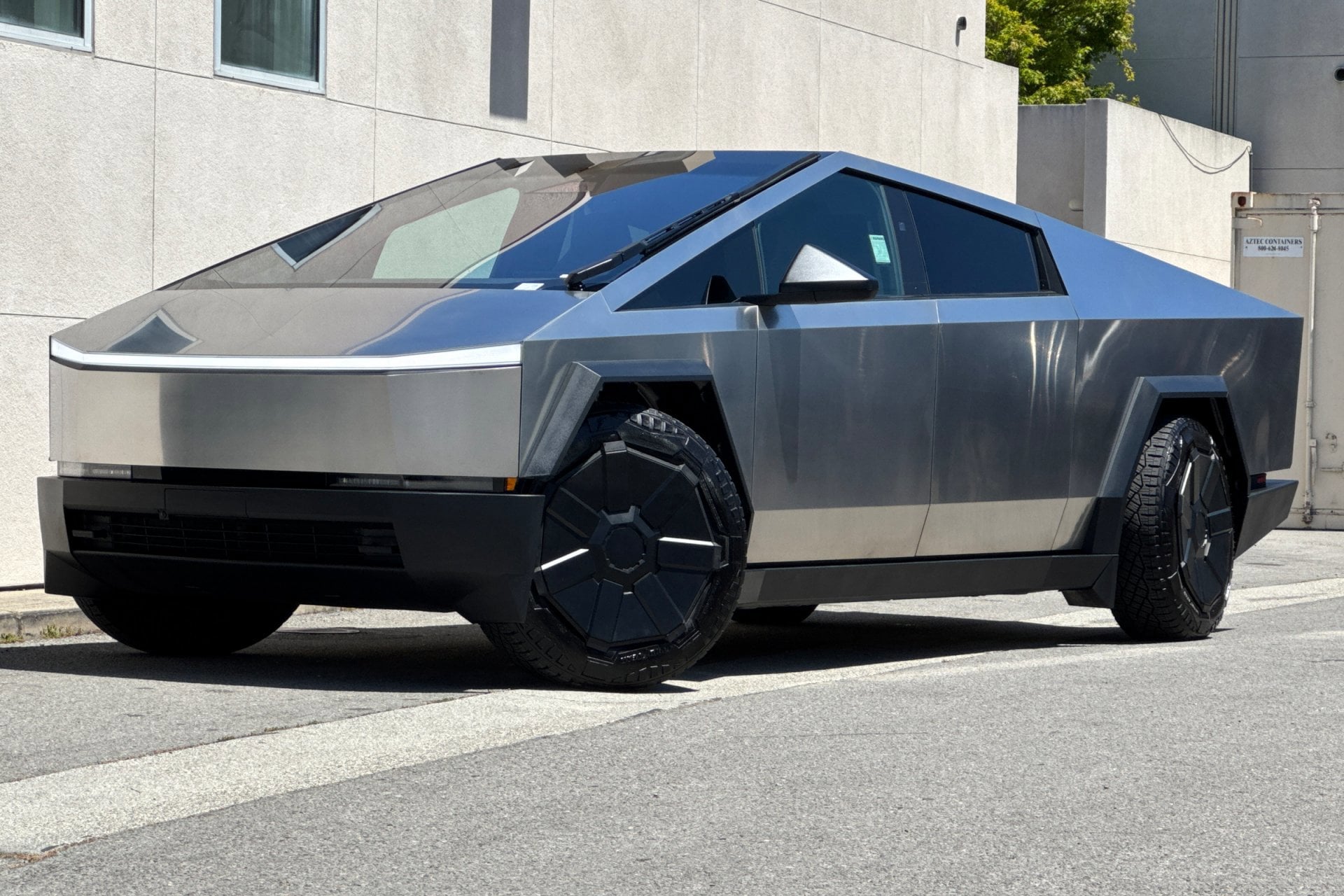 2024 Tesla Cybertruck Cyberbeast's photo
