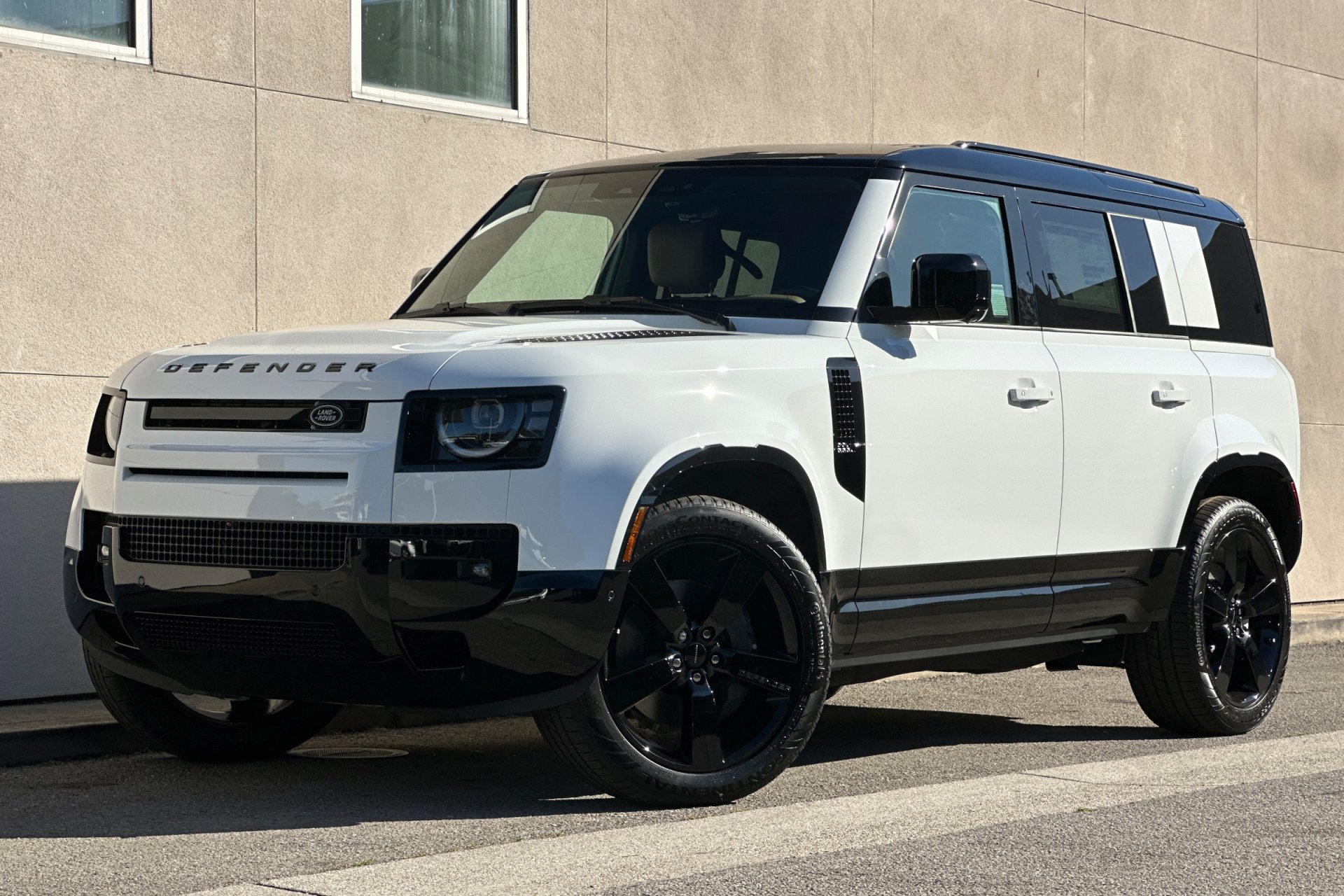 2026 Land Rover Defender 110