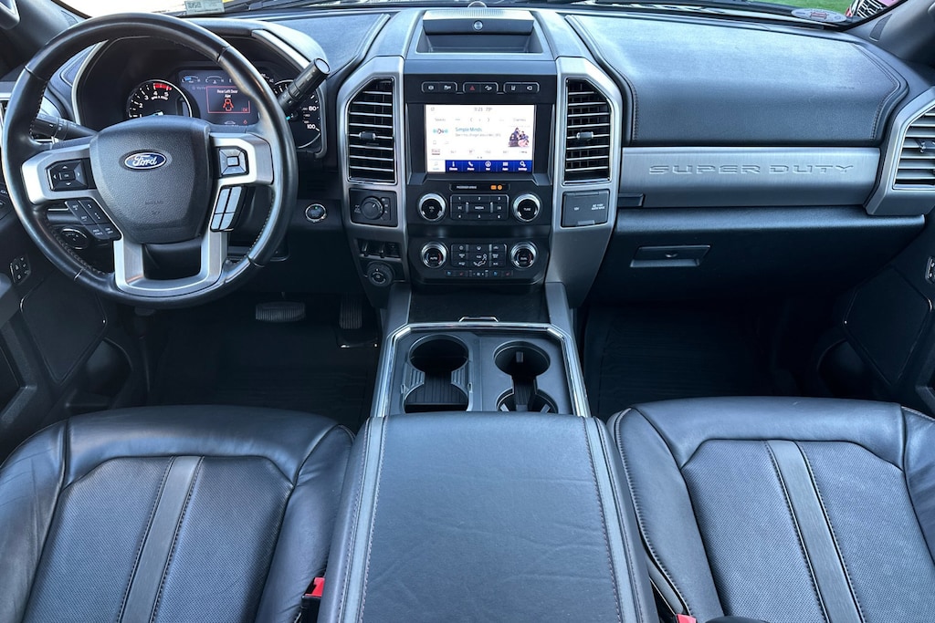 2021 Ford F-250 Platinum photo 3