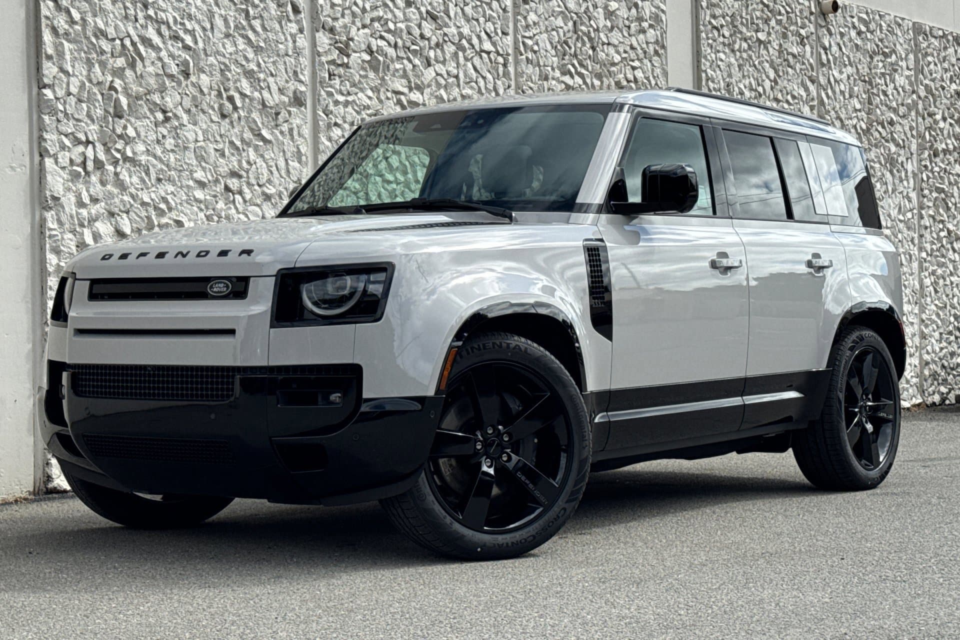 2026 Land Rover Defender