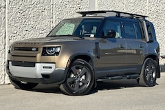 2025 Land Rover Defender 110 S SUV