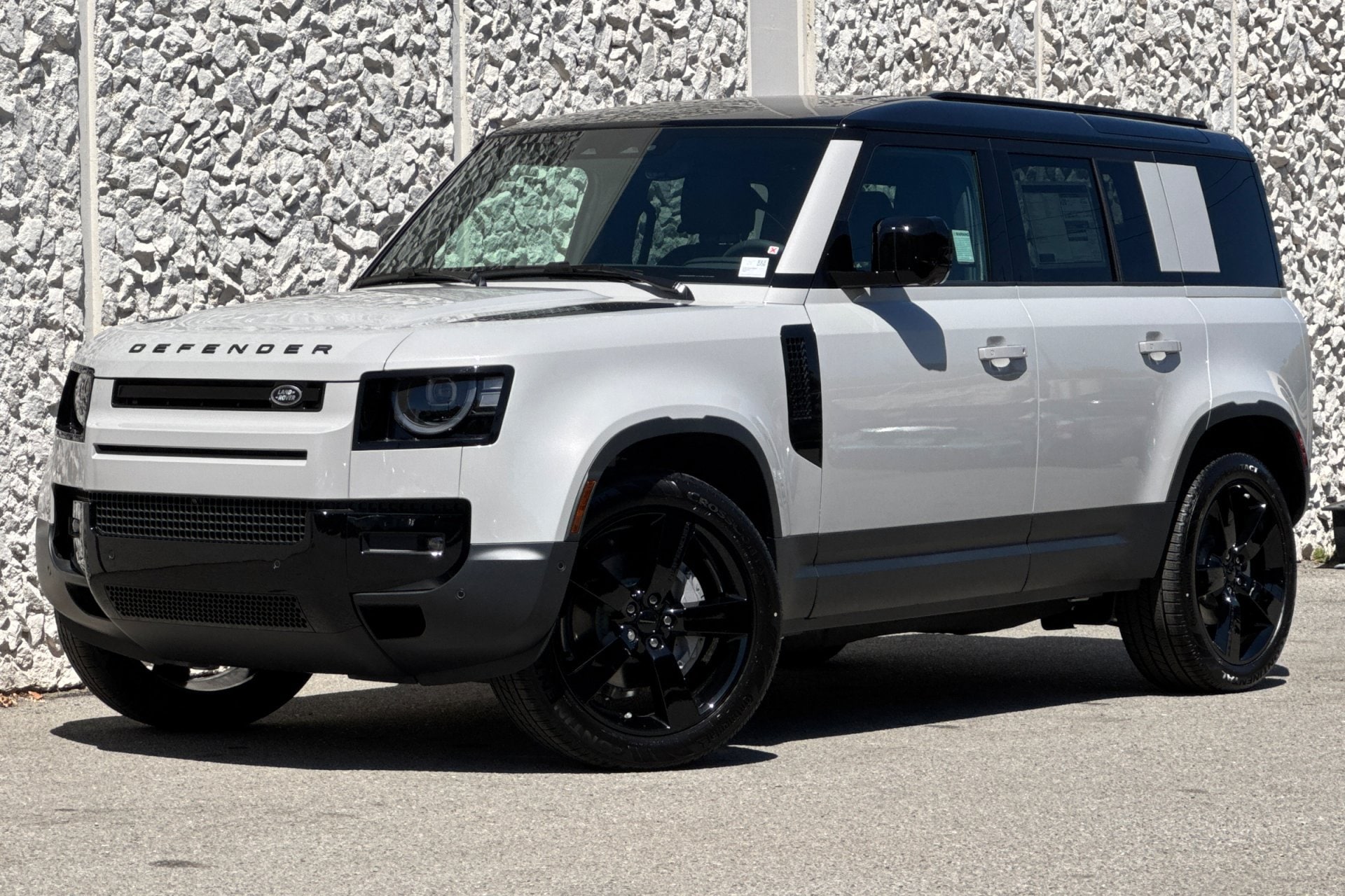 2026 Land Rover Defender