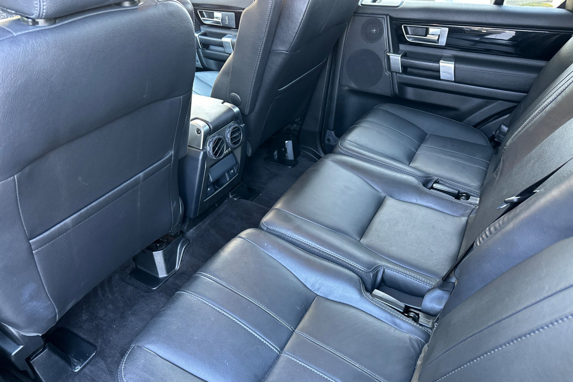 2016 Land Rover LR4 HSE photo 4