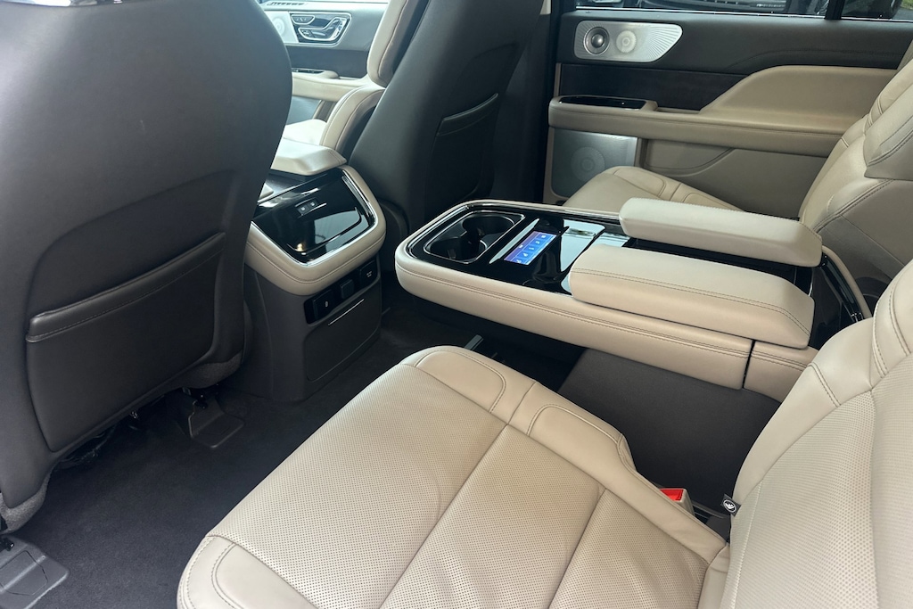 Used 2024 Lincoln Navigator Reserve SUV