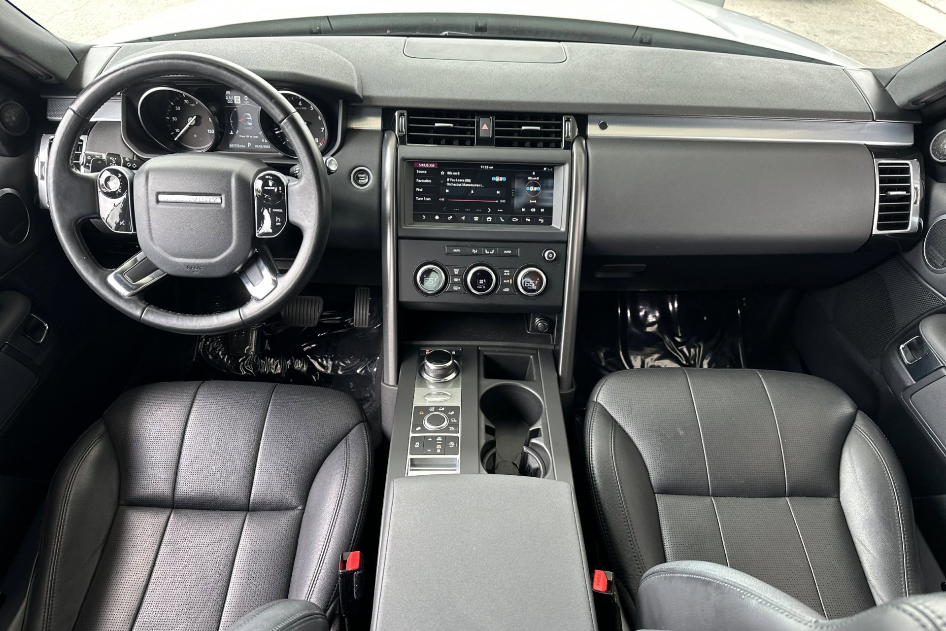 2020 Land Rover Discovery Landmark Edition