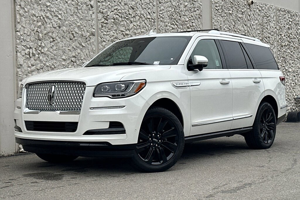 Used 2024 Lincoln Navigator Reserve SUV