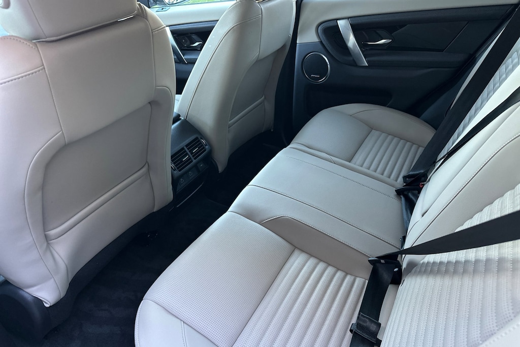 New 2025 Land Rover Discovery Sport Auto 249PS S SUV