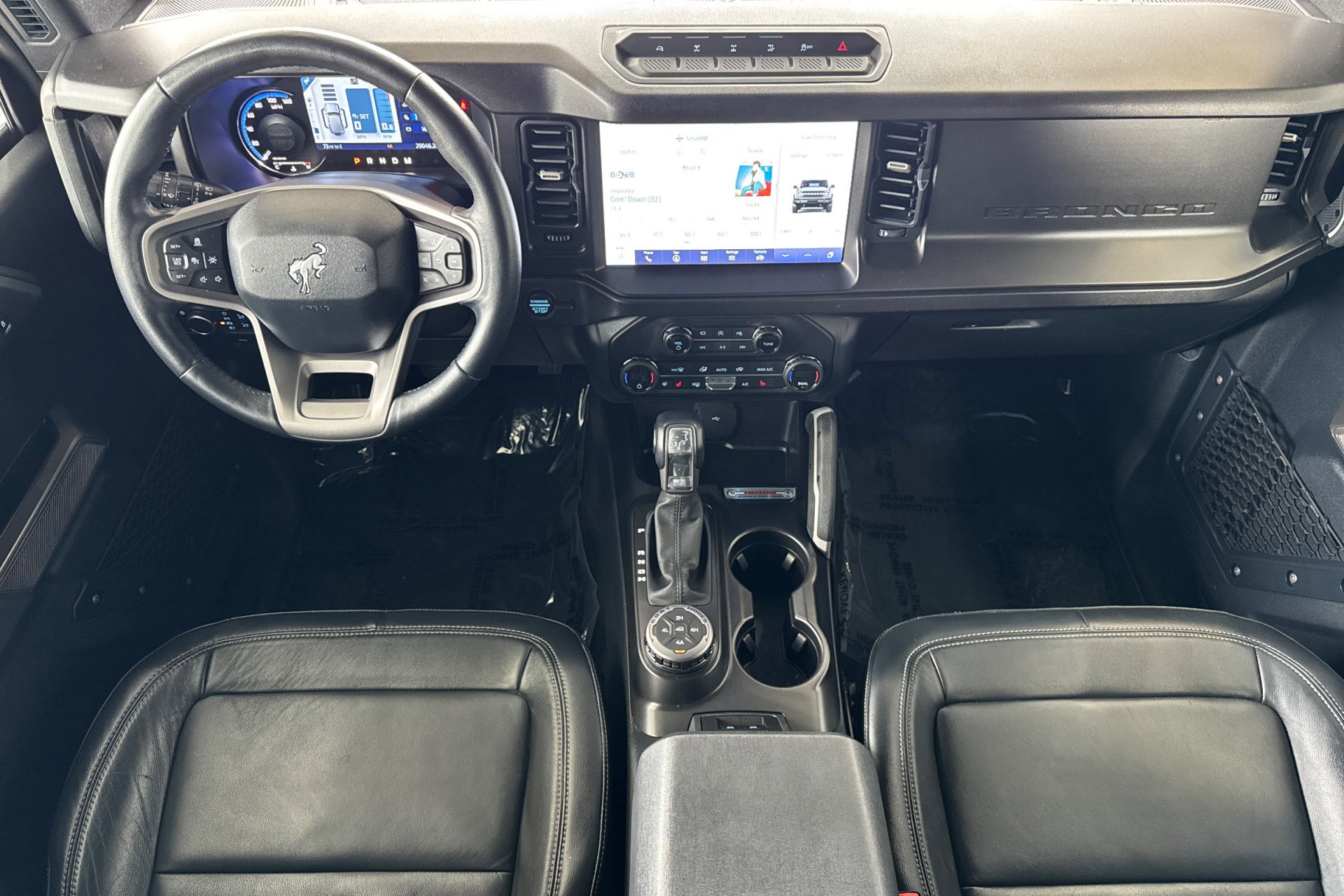 2021 Ford Bronco First Edition 4 Door Advanced 4x4 photo 2