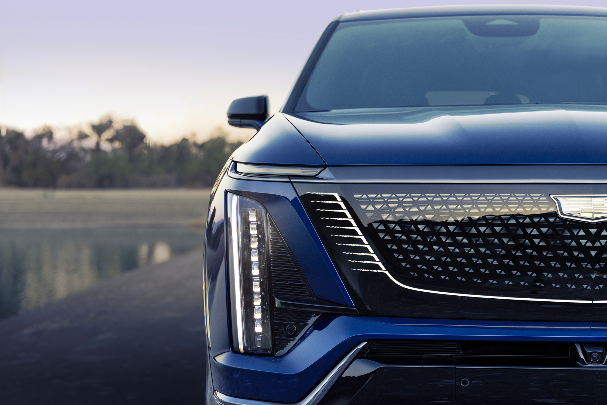 Close-up of the 2026 VISTIQ's Grille and Choreographed LED Headlamps