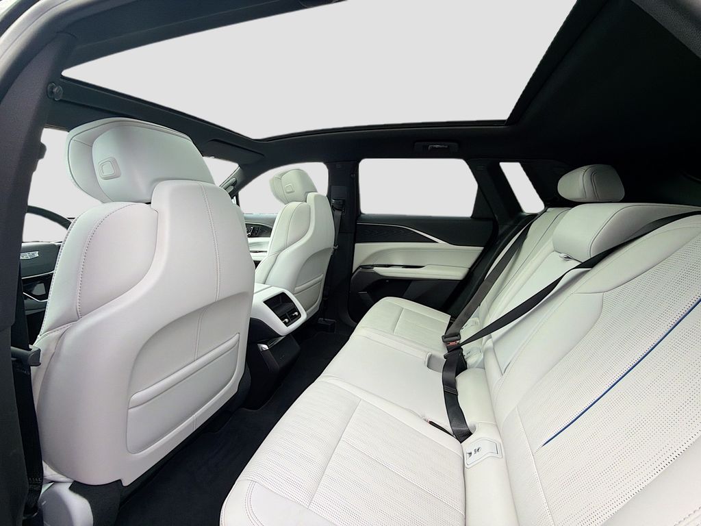 2025 Cadillac LYRIQ Sport 1 - Photo 25