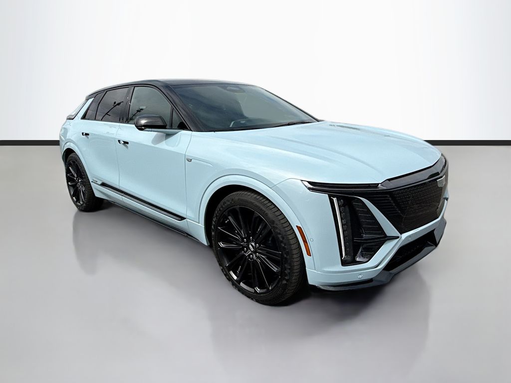 2026 Cadillac Lyriq photo 3
