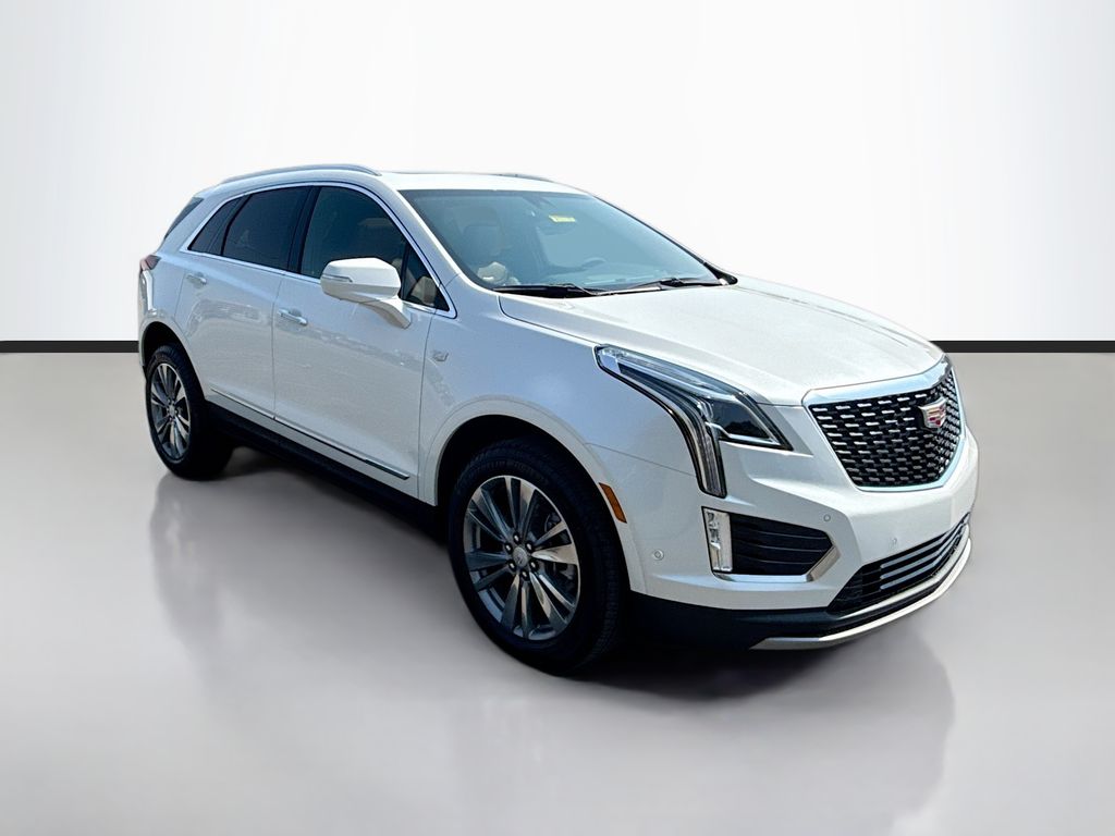 2025 Cadillac XT5 Premium Luxury photo 3
