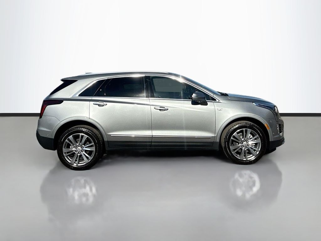 New 2025 CADILLAC XT5 Premium Luxury SUV