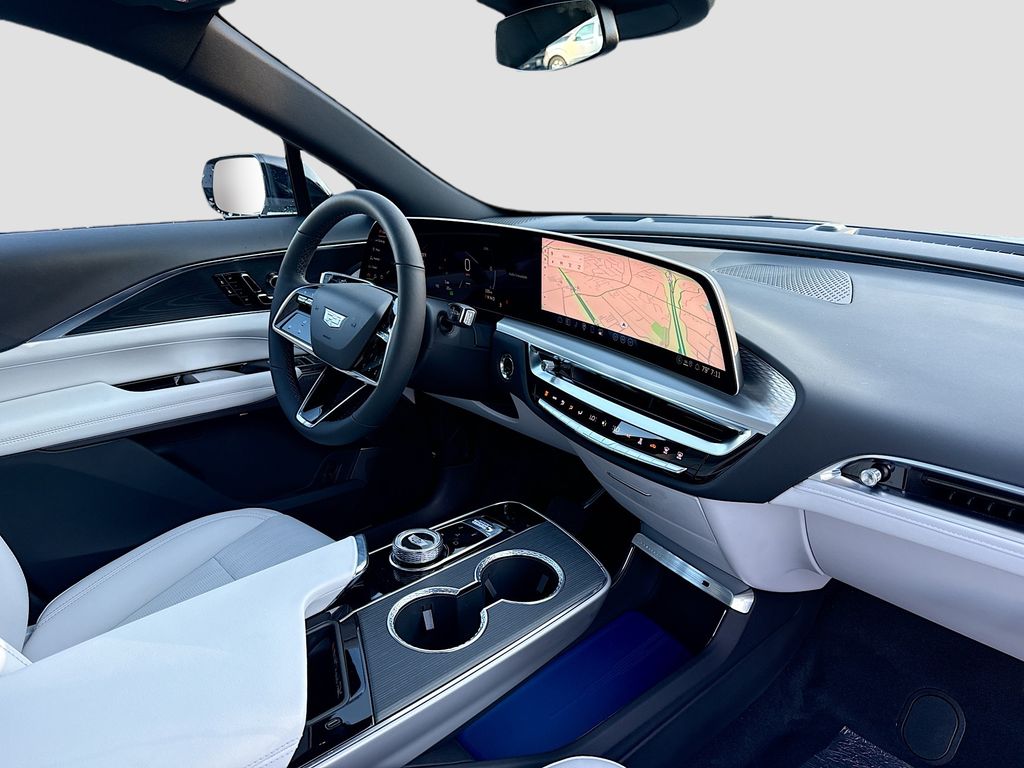 2025 Cadillac LYRIQ Sport 1 - Photo 30