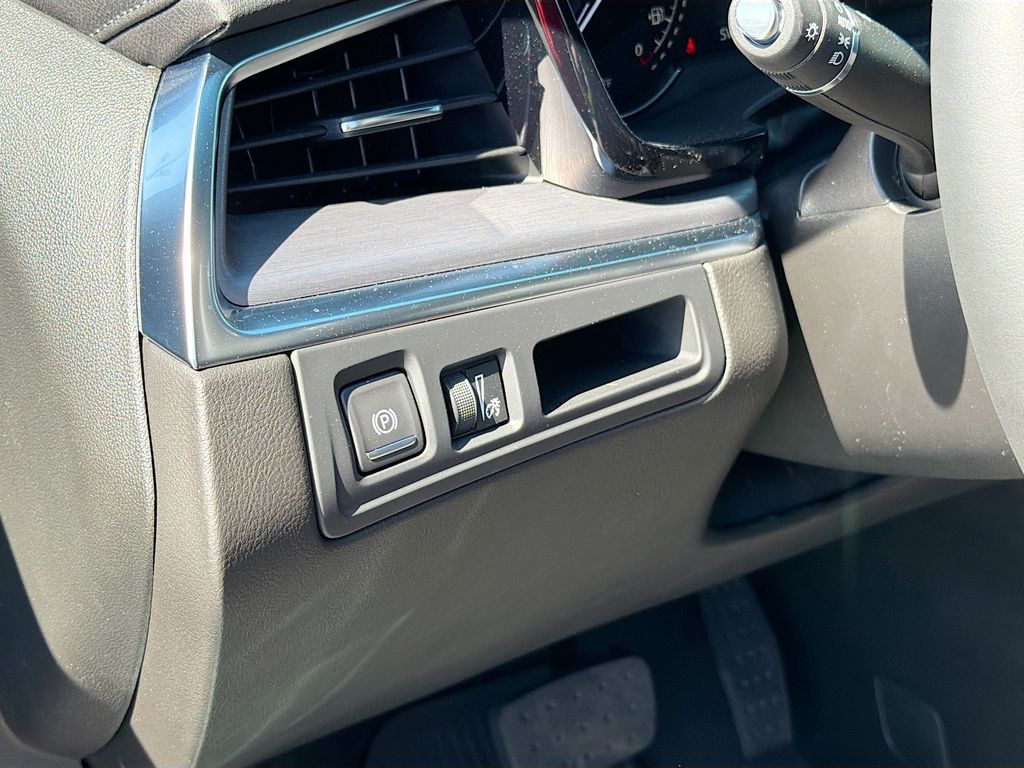 2026 Cadillac XT5 Luxury - Photo 10