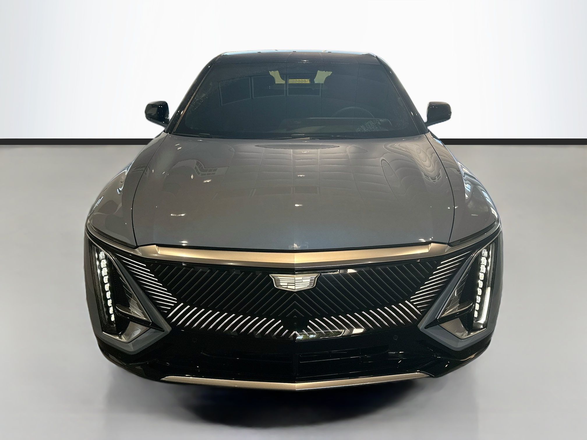New 2027 CADILLAC LYRIQ Luxury SUV