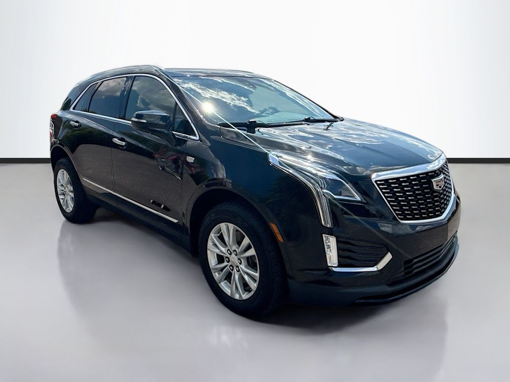 2021 Cadillac XT5 Luxury photo 3