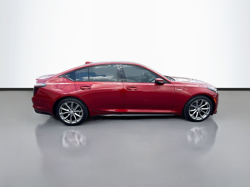 2024 Cadillac CT5 V photo 4