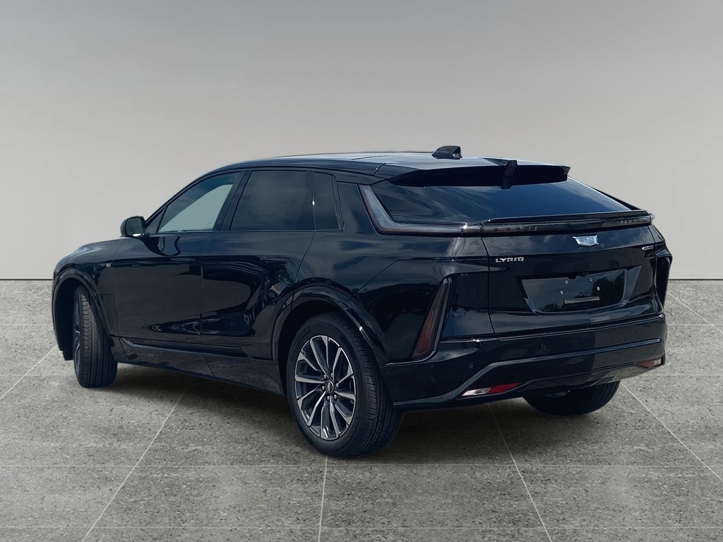 2025 Cadillac Lyriq Sport photo 3