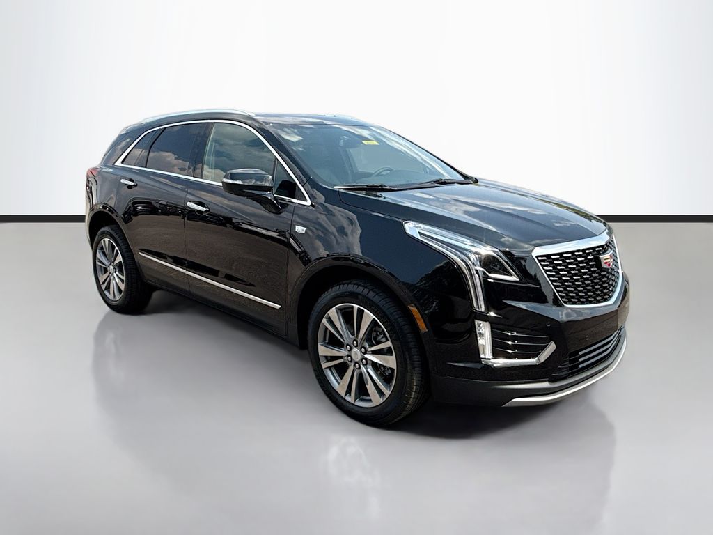 2025 Cadillac XT5 Premium Luxury photo 3
