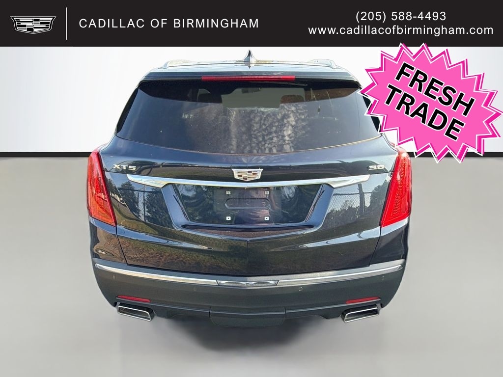 Used 2017 CADILLAC XT5 Premium Luxury FWD SUV