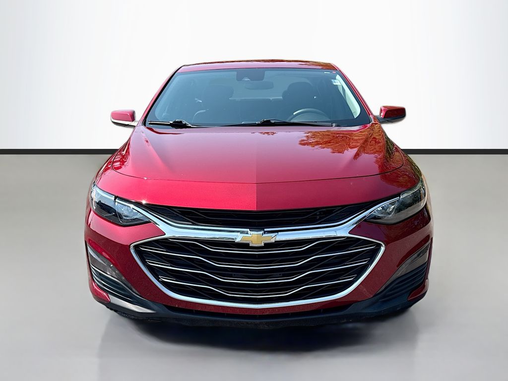 2023 Chevrolet Malibu 1LT photo 2