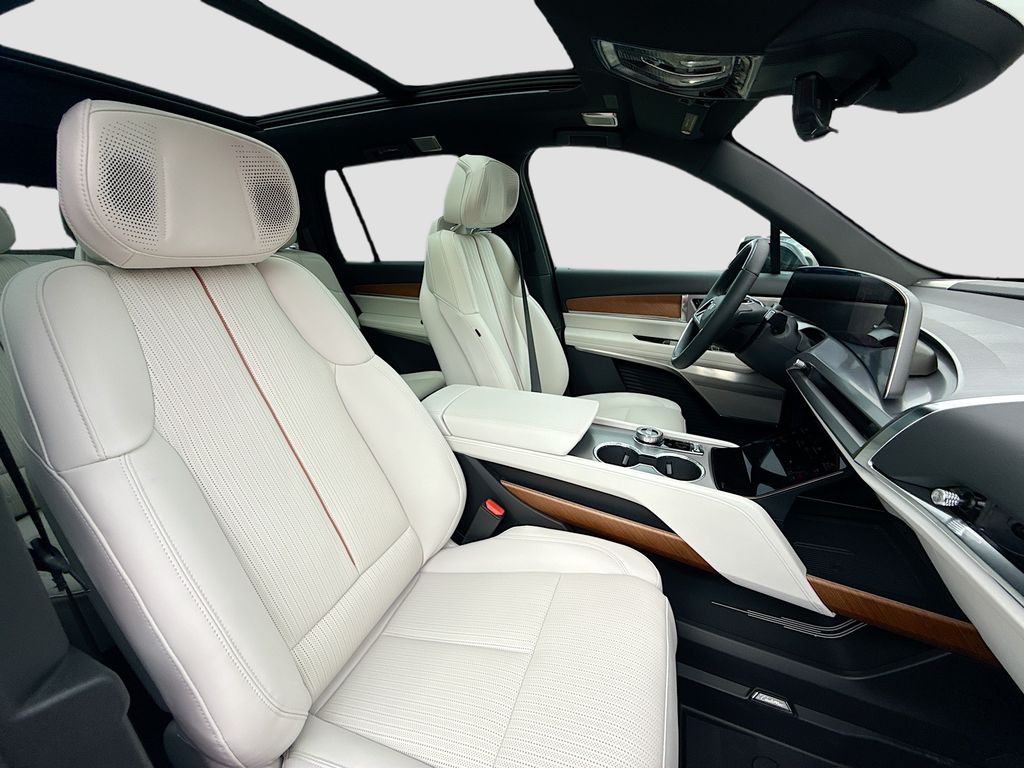 2026 Cadillac VISTIQ Sport - Photo 30