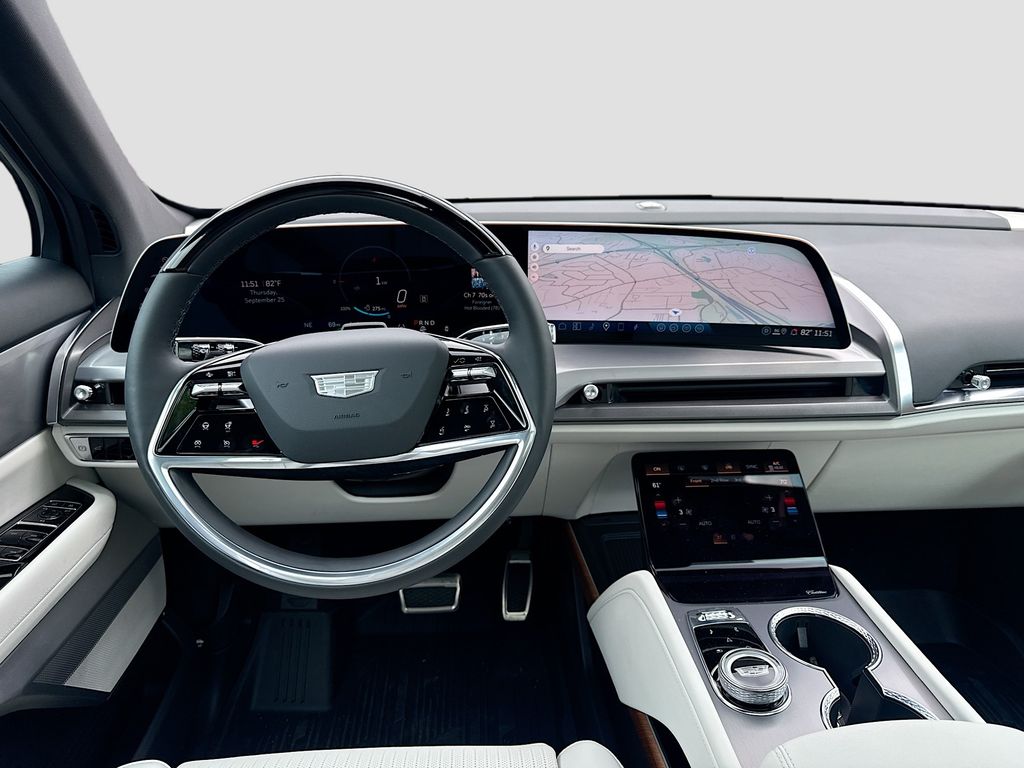 2026 Cadillac VISTIQ Sport - Photo 23