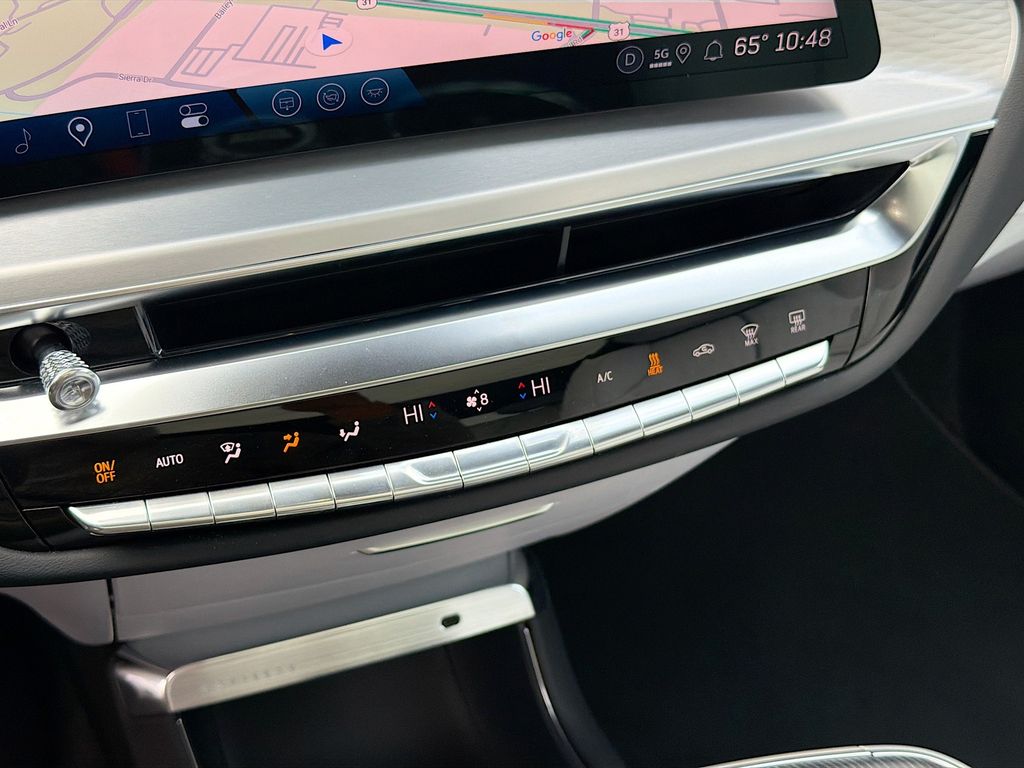 2025 Cadillac LYRIQ Sport 1 - Photo 16