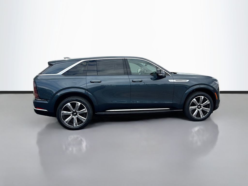 2026 Cadillac Escalade IQ Luxury photo 4