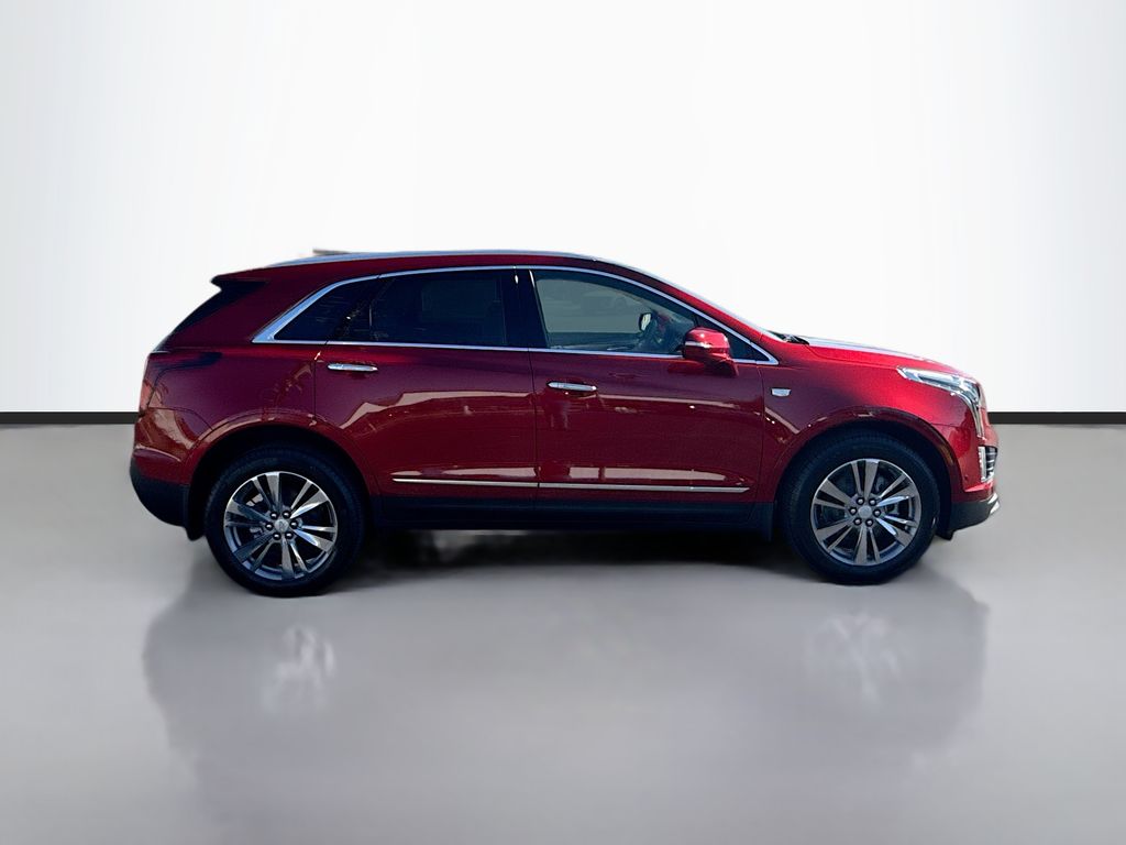2026 Cadillac XT5 Premium Luxury photo 4