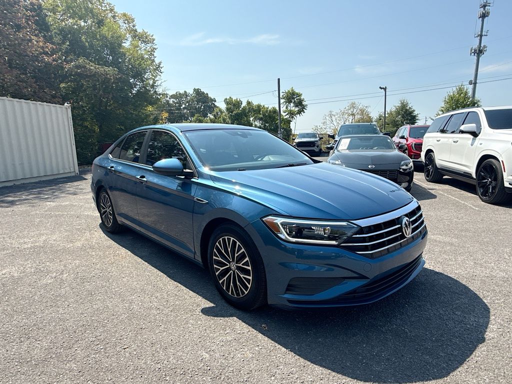 2019 Volkswagen Jetta SEL photo 3