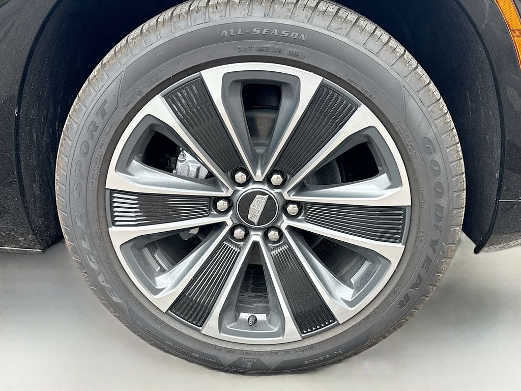 2026 Cadillac VISTIQ Sport - Photo 33