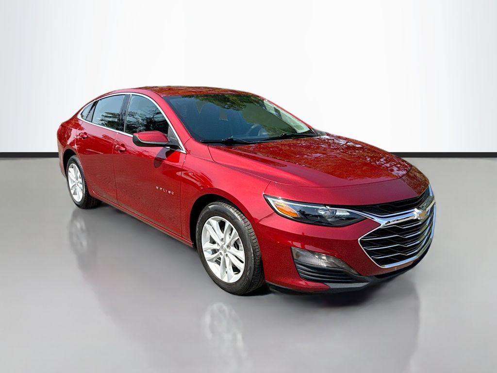 2023 Chevrolet Malibu 1LT photo 3