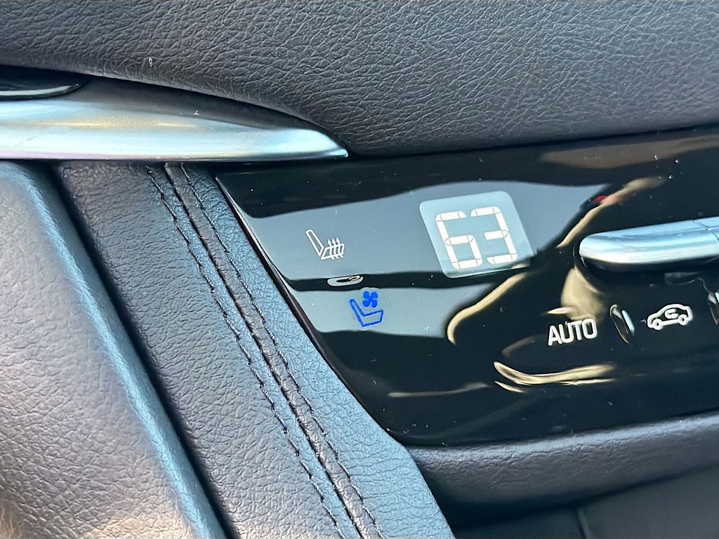 2026 Cadillac XT5 Premium Luxury - Photo 21