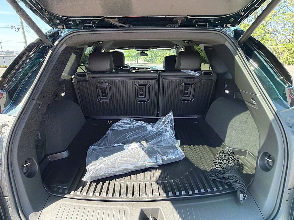 2026 Cadillac XT5 Luxury - Photo 25
