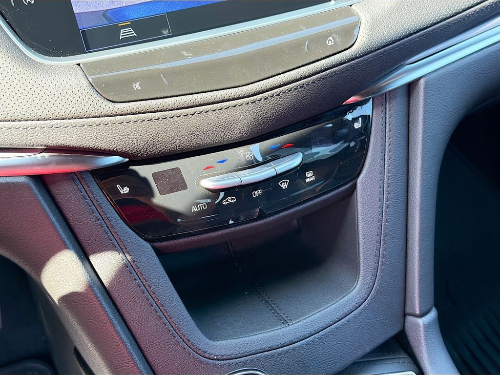 2026 Cadillac XT5 Luxury - Photo 15