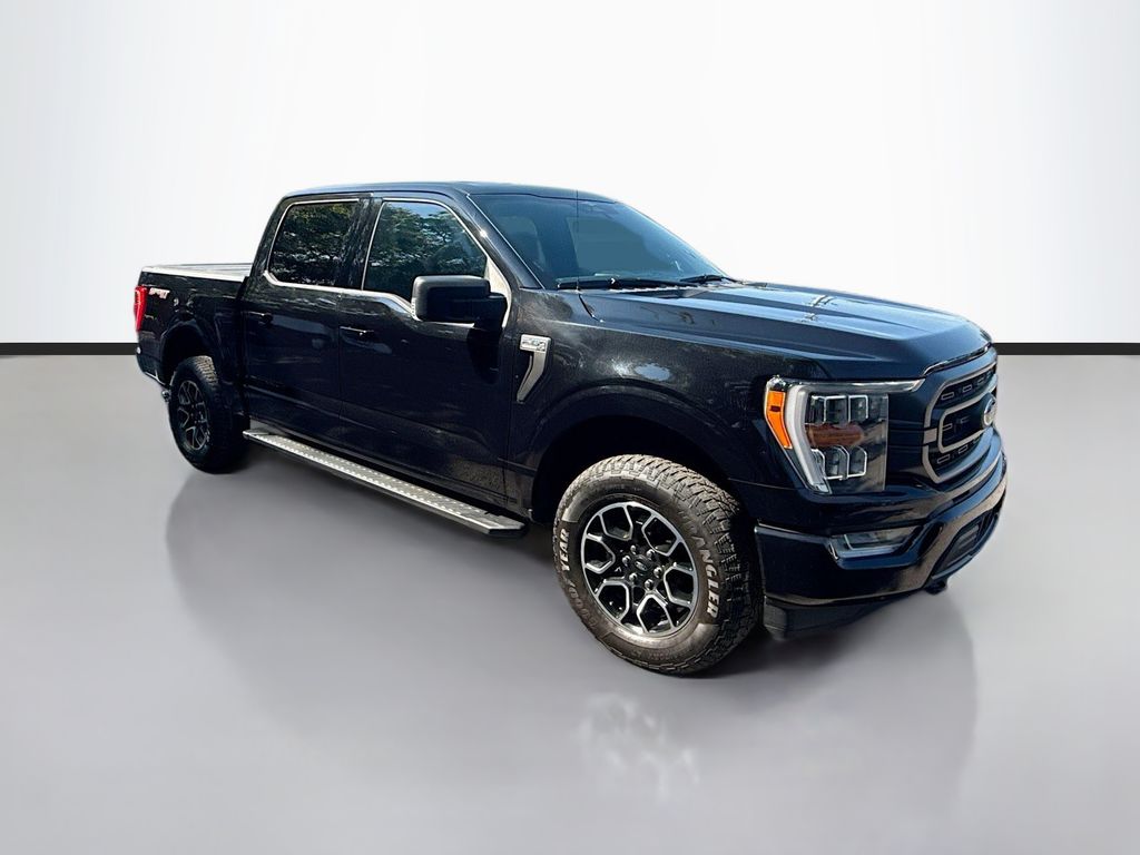 2023 Ford F-150 XLT photo 3