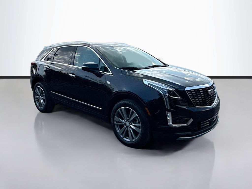 2025 Cadillac XT5 Premium Luxury photo 3